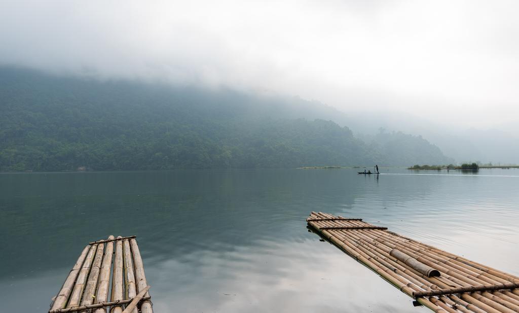 Minh Quang Homestay Ba Be エクステリア 写真